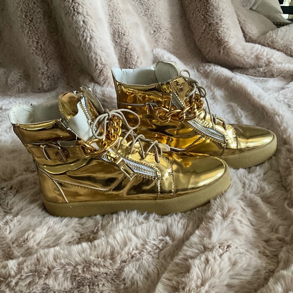 **Giuseppe Zanotti Gold Mettalic Sneakers** - Picture 3 of 6